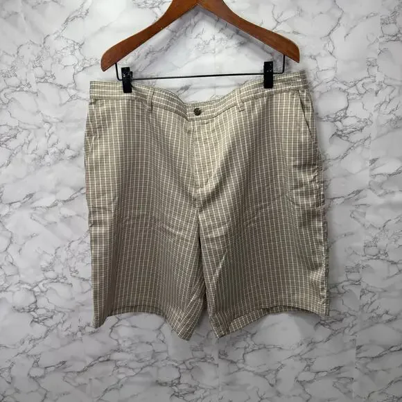 Adidas Men’s Golf Shorts sz 42 Plaid Performance #G938 - Picture 9 of 9